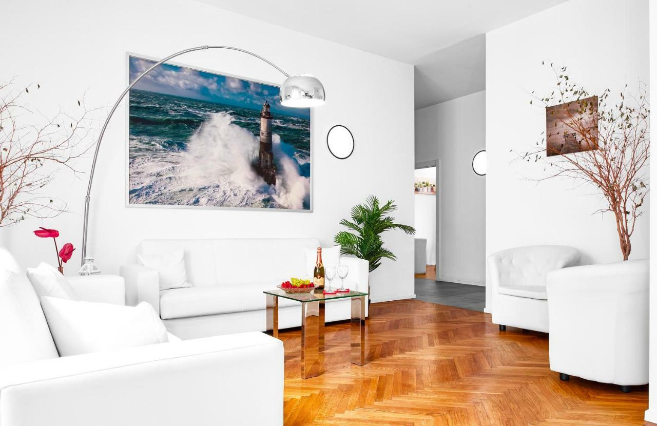 Exclusive 3 Bedrooms Apartment Near Duomo Milán Exterior foto